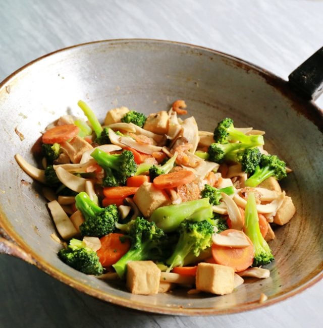 Tofu-Gemüse-Pfanne