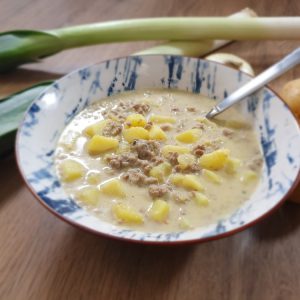 Hackfleisch-Lauch-Suppe