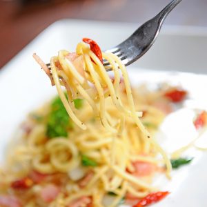 Spaghetti alio olio e peperonico