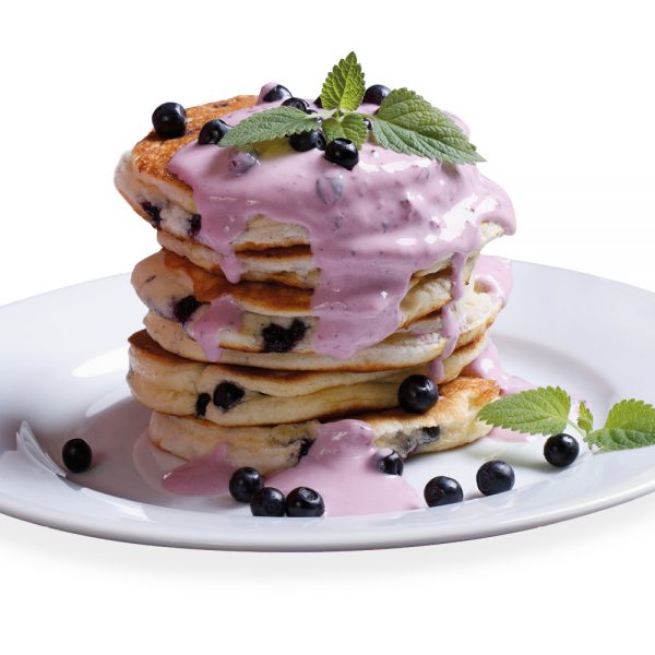 Cleane Pancakes mit Beeren-Sauce • Genius Rezeptwelt