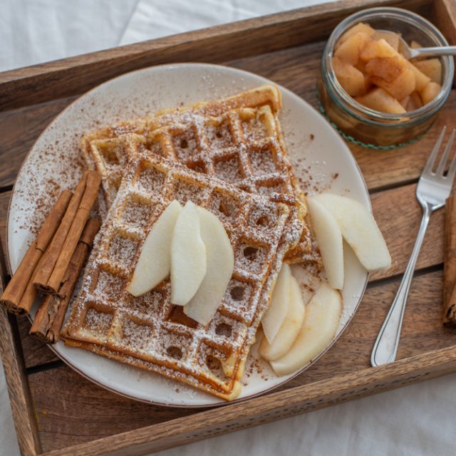 Apfel-Birnen-Punsch mit Zimt • Genius Rezeptwelt