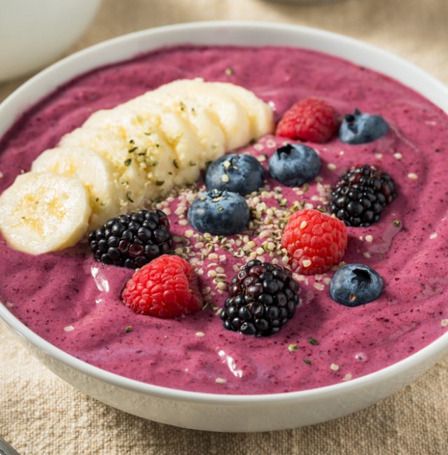 Lila Smoothiebowl